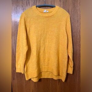Gap crew sweater